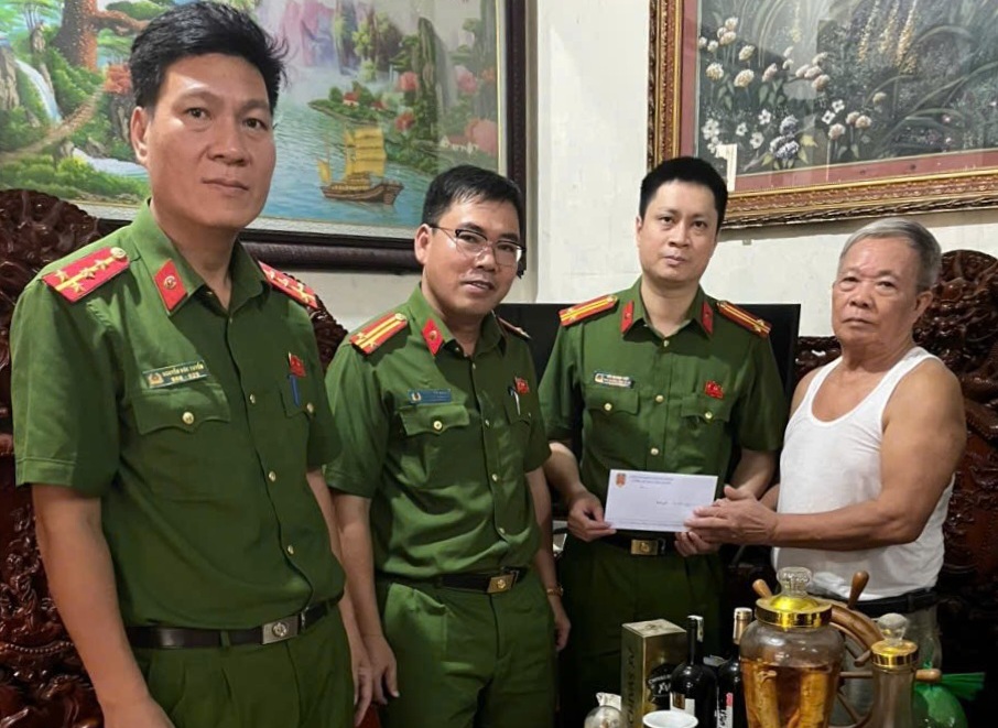 Công an xã Cẩm Giang: Tổ chức nhiều hoạt động ý nghĩa kỷ niệm Ngày Thương binh - Liệt sĩ 27/7